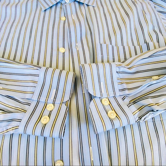 Made in Italy blue shirt Richard’s of Greenwich - Picture 15 of 16